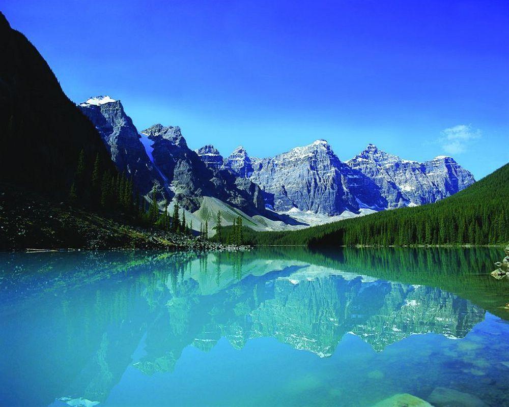 Moraine Lake Lodge Lake Louise Exterior photo