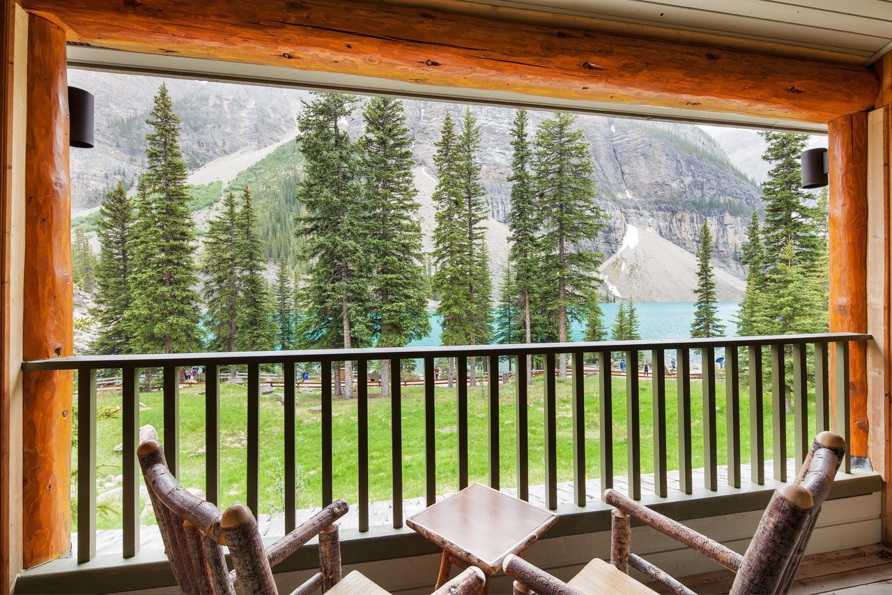 Moraine Lake Lodge Lake Louise Exterior photo